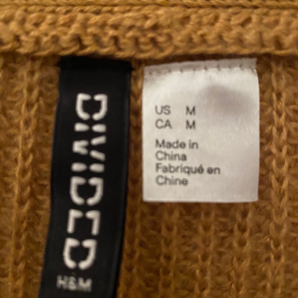 Sweater - Picture 5 of 5